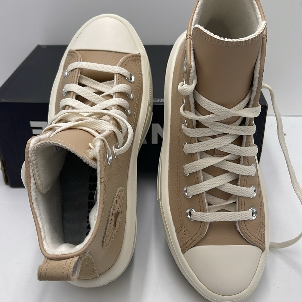 Converse WMNS Tan High-Top Leather Platform Sneakers A09261C
CTAS MOVE HI WARM - Picture 12 of 16